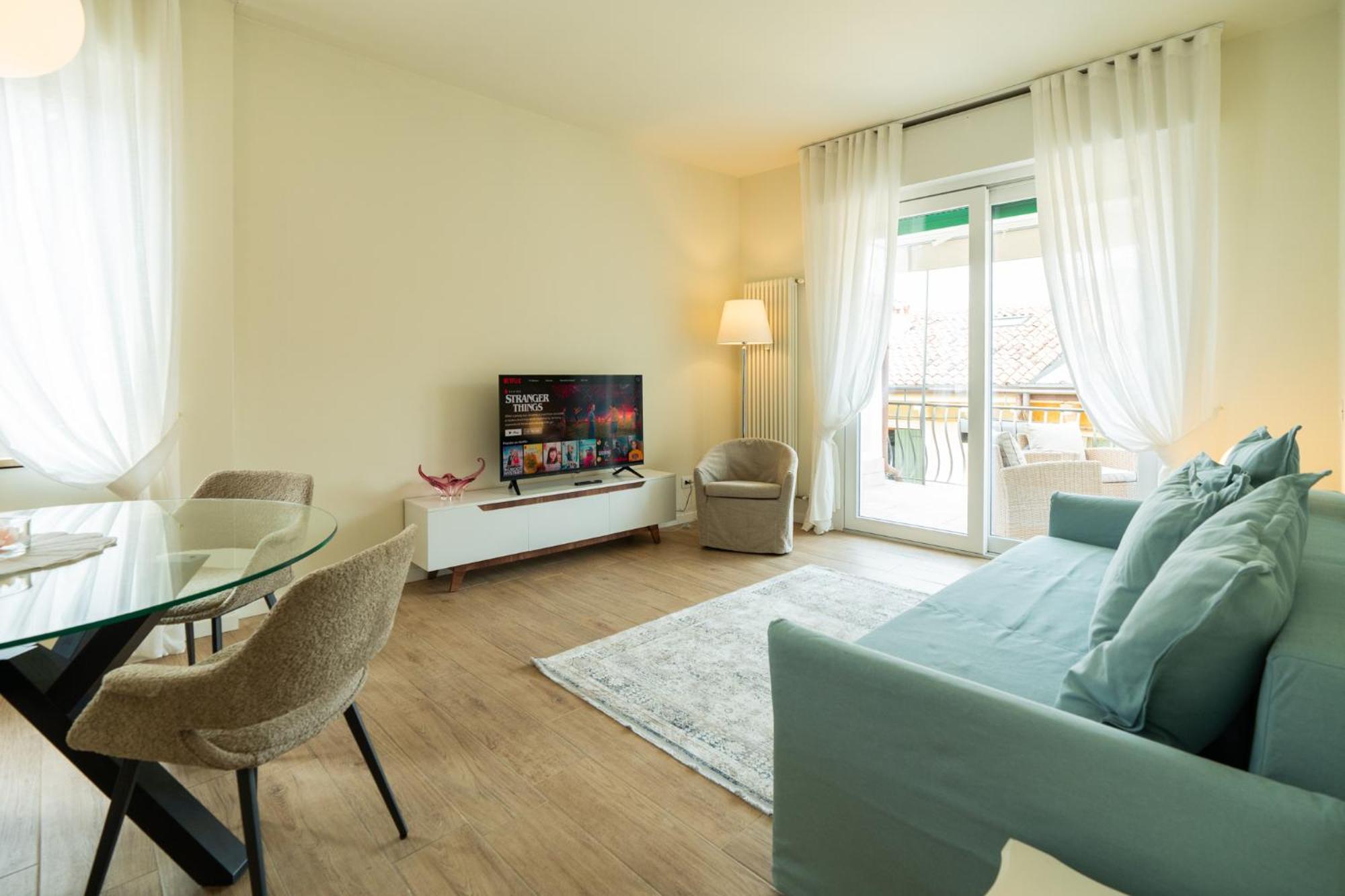 Domus - Ampia Residenza Filippini A Pochi Passi Dall'arena Apartment